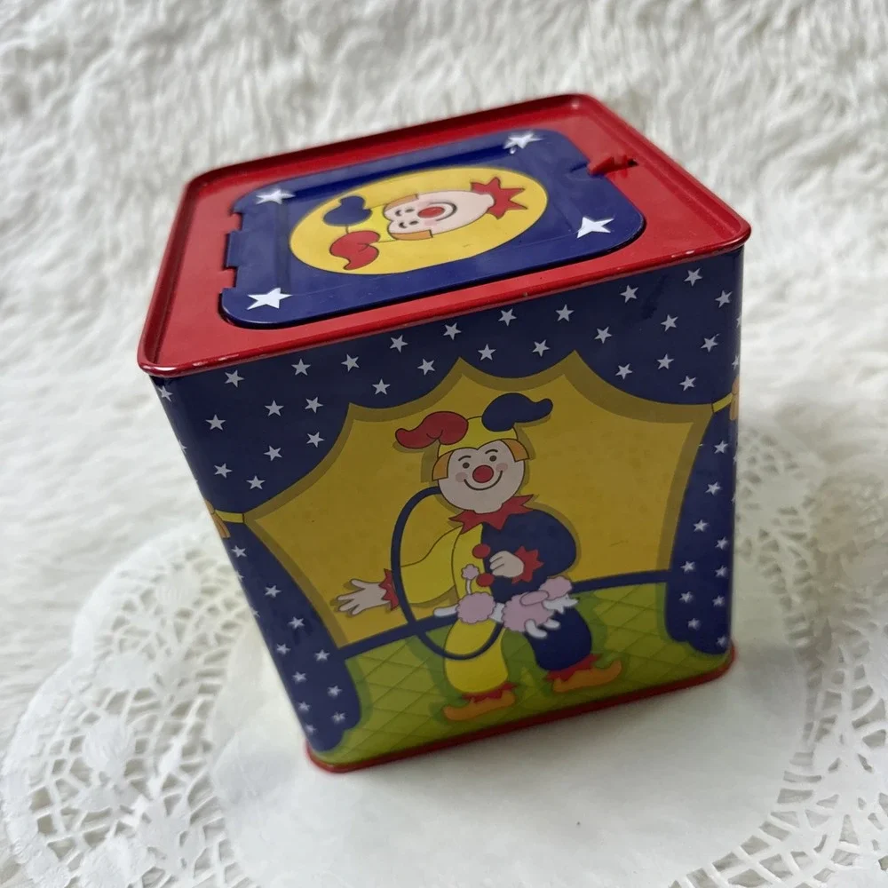 Schylling Jester Jack in the Box Musical Toy Pop Goes the Weasel Working 5.5